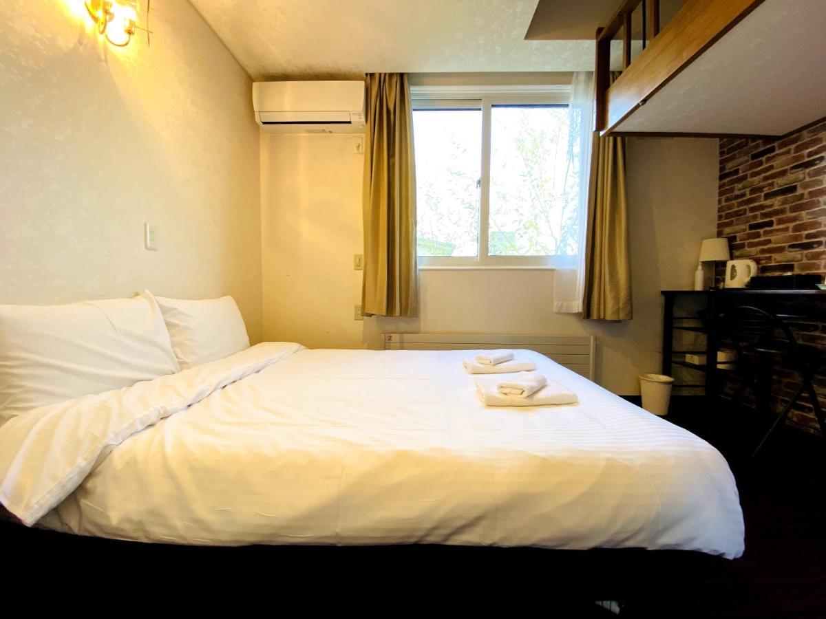 Petit Hotel Melon Furano Ngoại thất bức ảnh