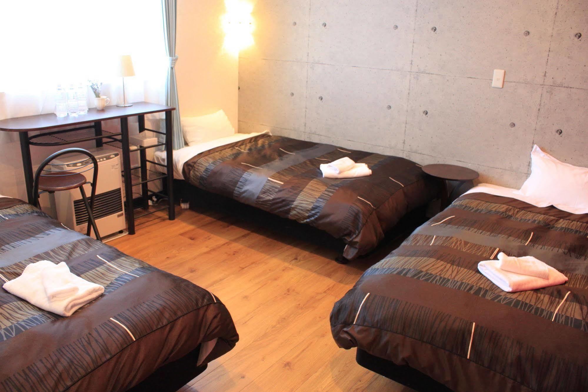 Petit Hotel Melon Furano Ngoại thất bức ảnh