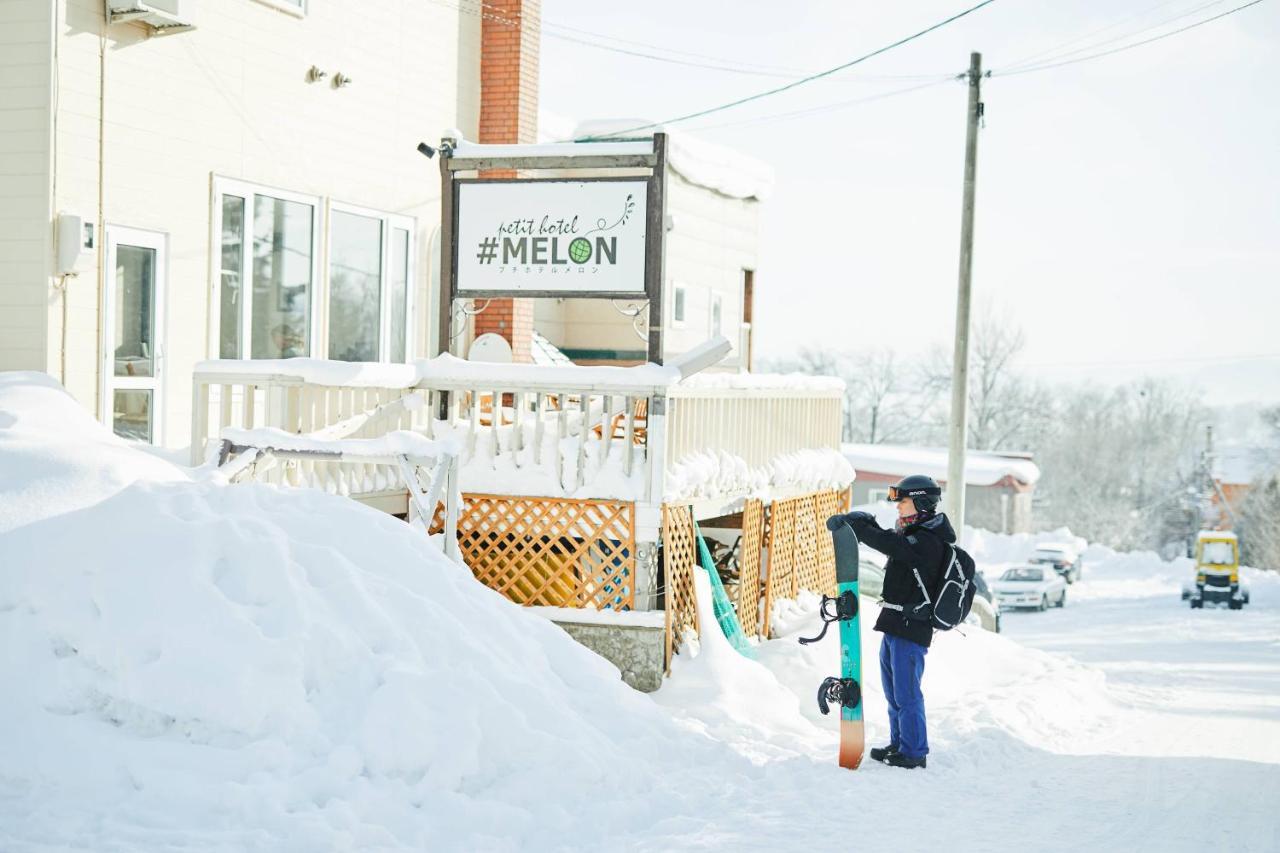 Petit Hotel Melon Furano Ngoại thất bức ảnh